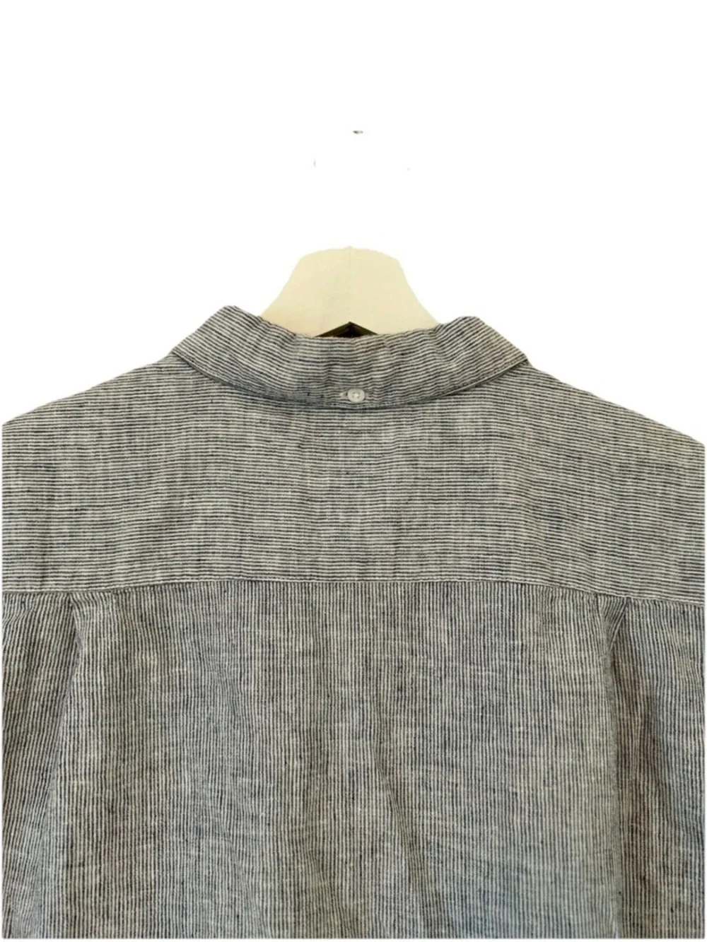 Onia Revolve Gray ShortSleeve Linen Blend Up Shirt Size M Coastal Beach Vacation - Picture 5 of 7